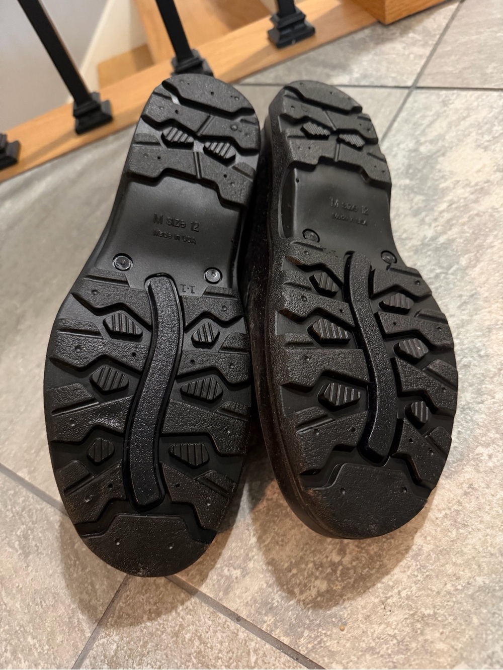 Men’s Sloggers Black Waterproof Slip-On Garden Shoe - Picture 4 of 4